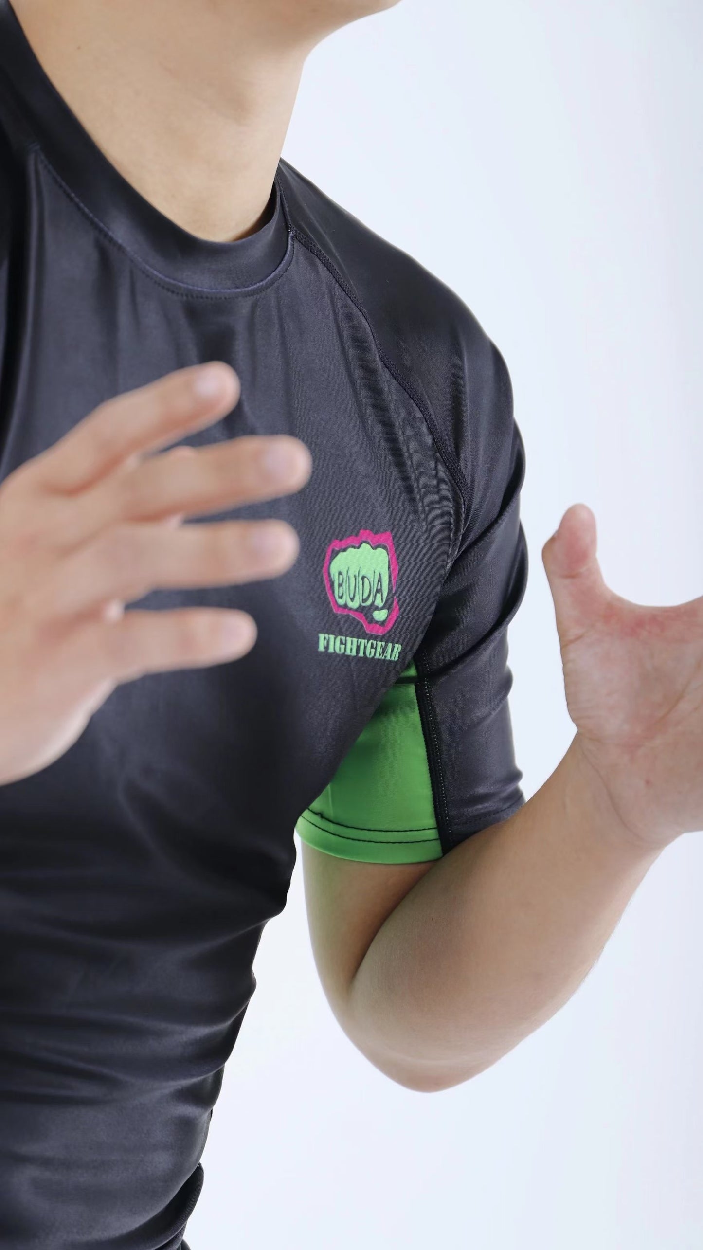 Black and green Short sleeve